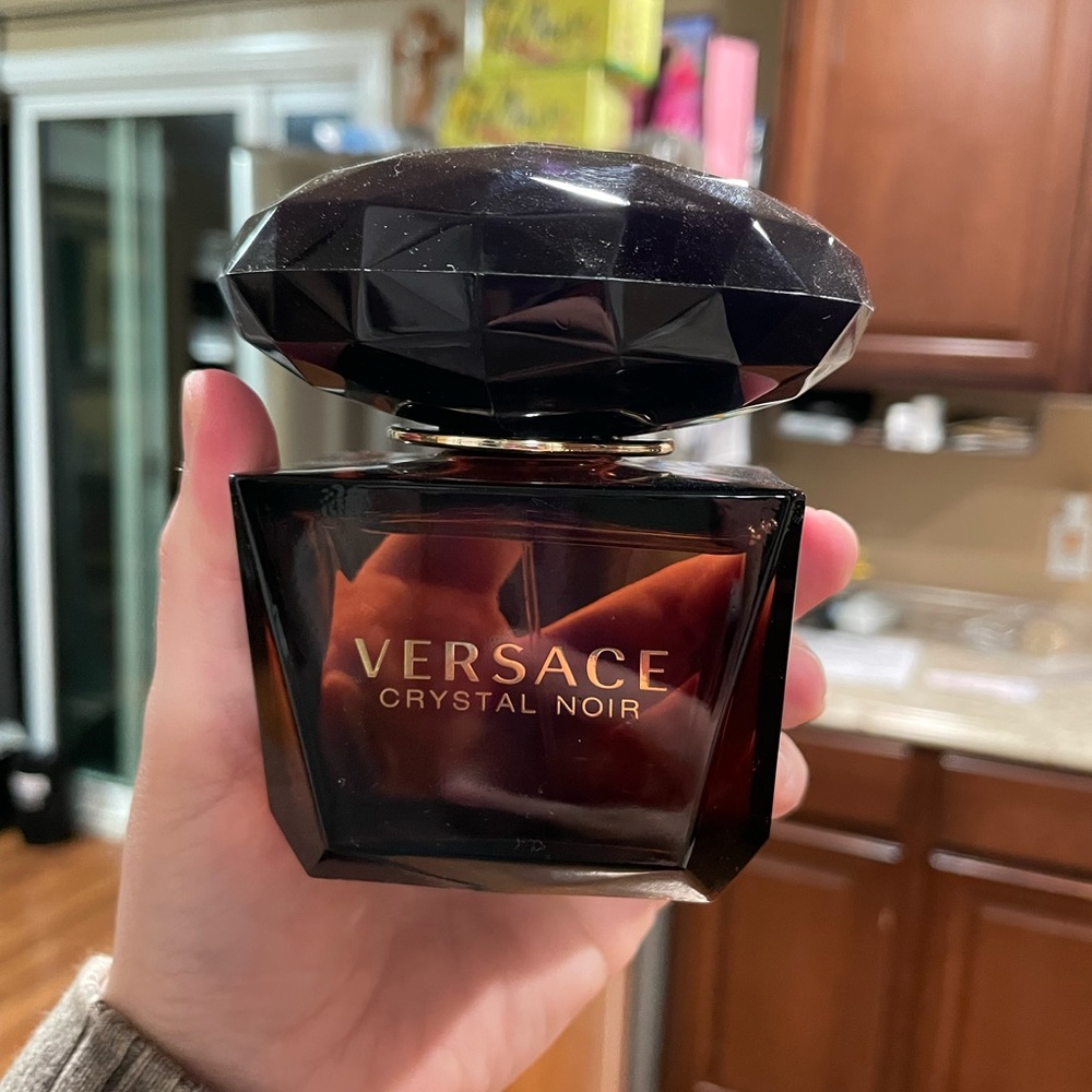 Versace crystal noir perfume